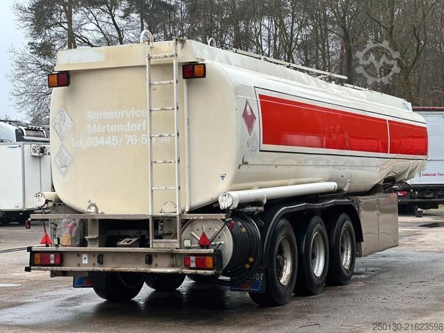 Tankauflieger Esterer Ulrich 5208 Tankauflieger40,3m³ 6 Kammer