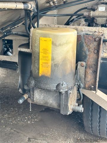 Tankauflieger Esterer Ulrich 5208 Tankauflieger40,3m³ 6 Kammer