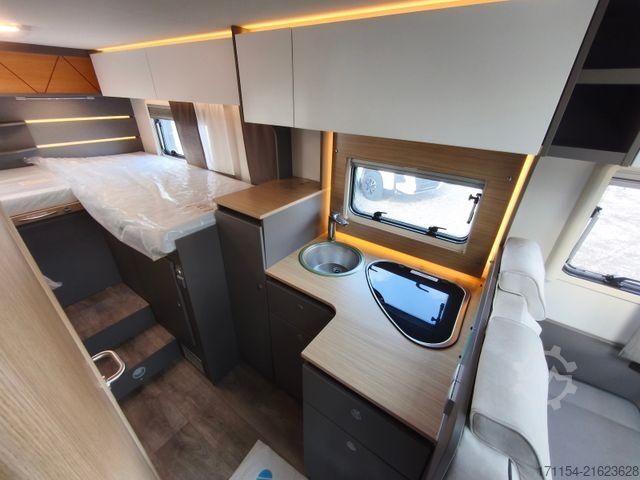 Teilintegriertes Wohnmobil LMC Tourer T 660G