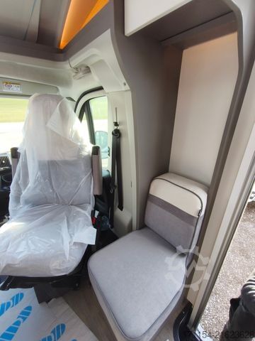 Teilintegriertes Wohnmobil LMC Tourer T 660G