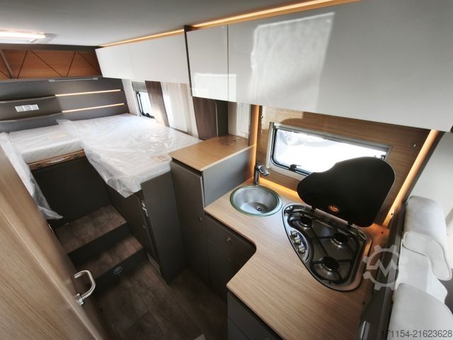 Teilintegriertes Wohnmobil LMC Tourer T 660G
