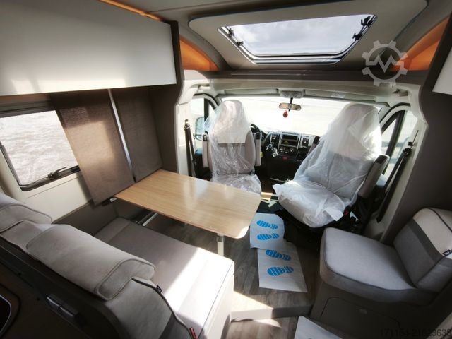 Teilintegriertes Wohnmobil LMC Tourer T 660G