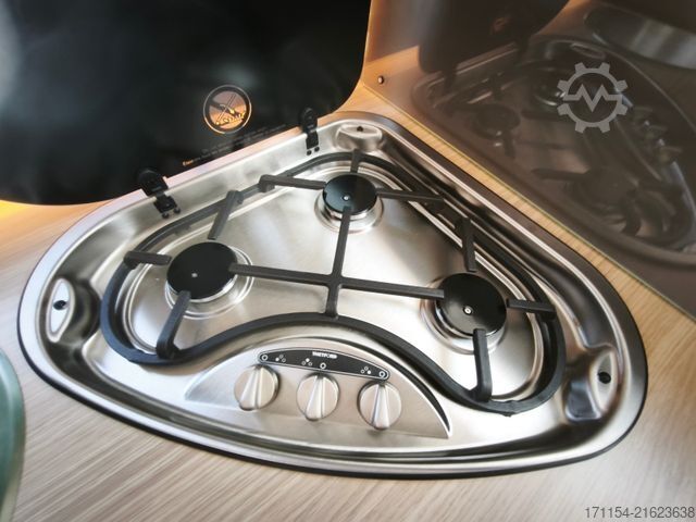 Teilintegriertes Wohnmobil LMC Tourer T 660G