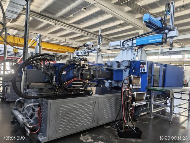 Injection molding machine Tederic D450/3200
