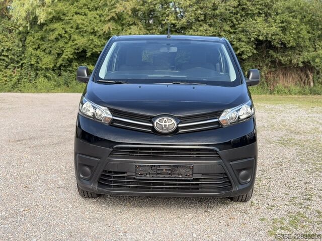 Minibus Toyota Proace (Verso) 106kW L2 9-Sitzer Tempoma