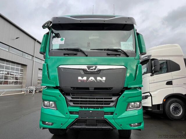 Fahrgestell mit Fahrerhaus MAN TGX 33.520 6x4 BB Fahrgestell 4500mm SOFORT