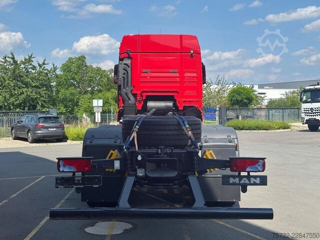 Fahrgestell mit Fahrerhaus MAN TGX 33.520 6x4 BB Fahrgestell 4500mm SOFORT