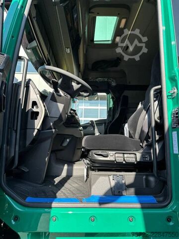 Fahrgestell mit Fahrerhaus MAN TGX 33.520 6x4 BB Fahrgestell 4500mm SOFORT