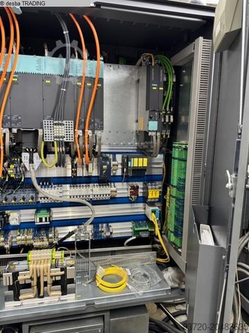 Bearbeitungszentrum - Universal CHIRON FZ 12 FX baseline