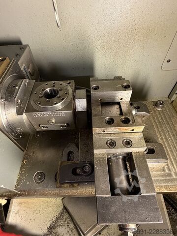 Vertikales Bearbeitungszentrum CHIRON FZ 08 five axis precision