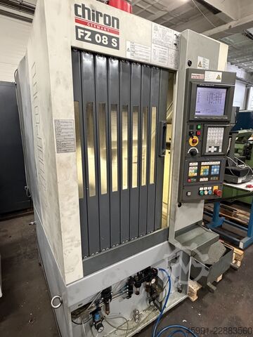 Vertikales Bearbeitungszentrum CHIRON FZ 08 five axis precision