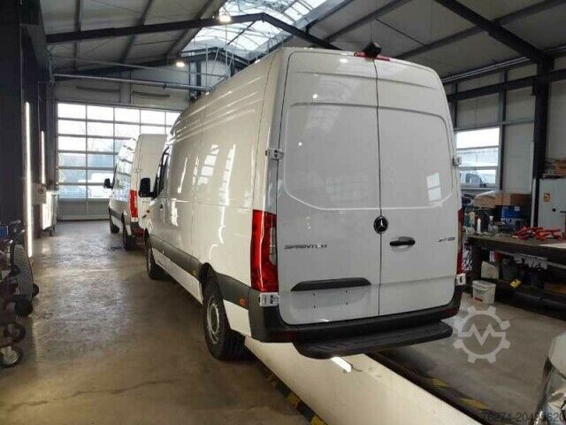 Panel van Mercedes-Benz Sprinter 317 CDI Hochdach Pro L2H2