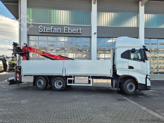 Plattformanhänger Iveco X-Way 530 6x2 Palfinger PK 20.501L TEC3 Navi