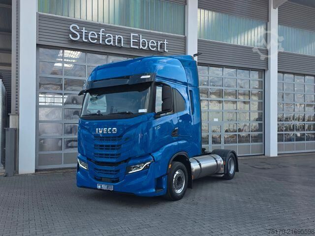 Standard-SZM Iveco S-Way AS440S46T/FP NP LNG Intarder