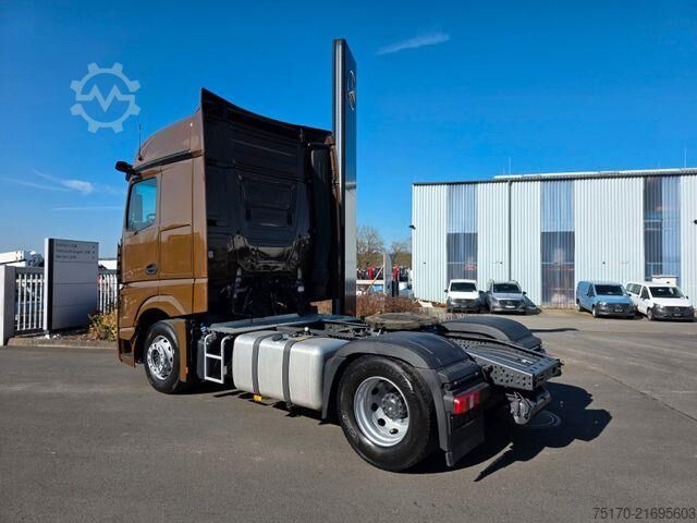 Standard-SZM Mercedes-Benz Actros 1848 LS Retarder Standklima BigSpace