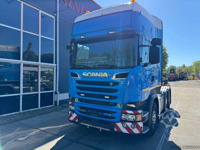 Standard tractor Scania R520 LA