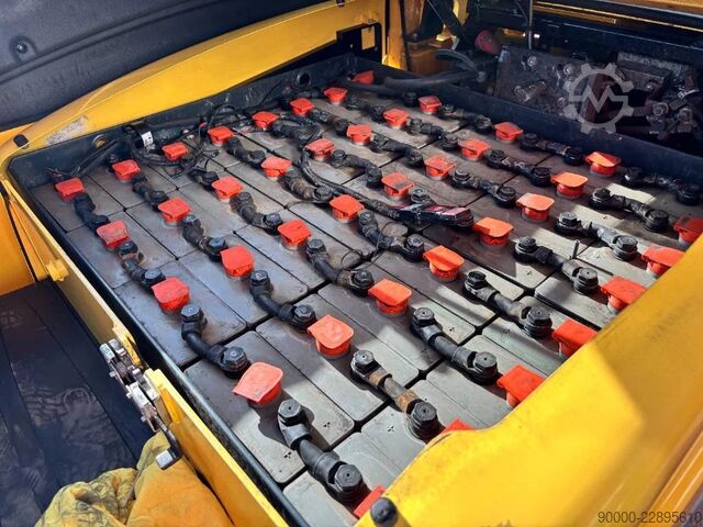 Forklift Hyster J2.5 XN 2500kg E- Heftruck Triplo