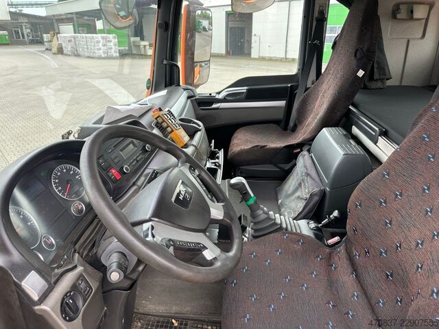 Absetzkipper LKW MAN TGS 26.400 / 6x4 / BLATT BLATT / VDL
