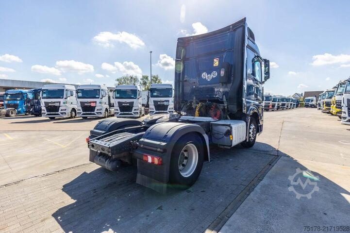 Standard tractor Mercedes-Benz ACTROS 1846 LS+ADR