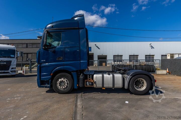 Standard tractor Mercedes-Benz ACTROS 1846 LS+ADR