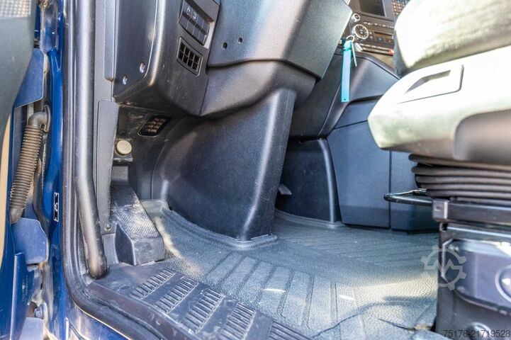 Standard tractor Mercedes-Benz ACTROS 1846 LS+ADR