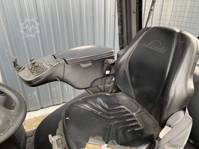 Treibgasstapler Linde H16T-01