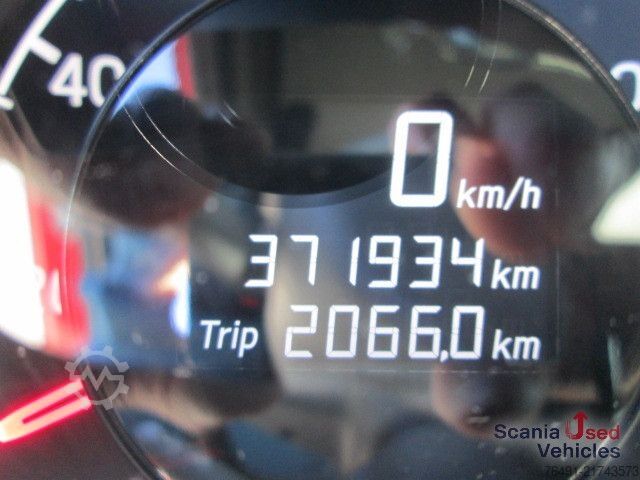 Standard tractor unit Scania R 460 A4x2NA