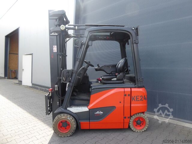 Electric 4-wheel forklift Linde E20PH-02