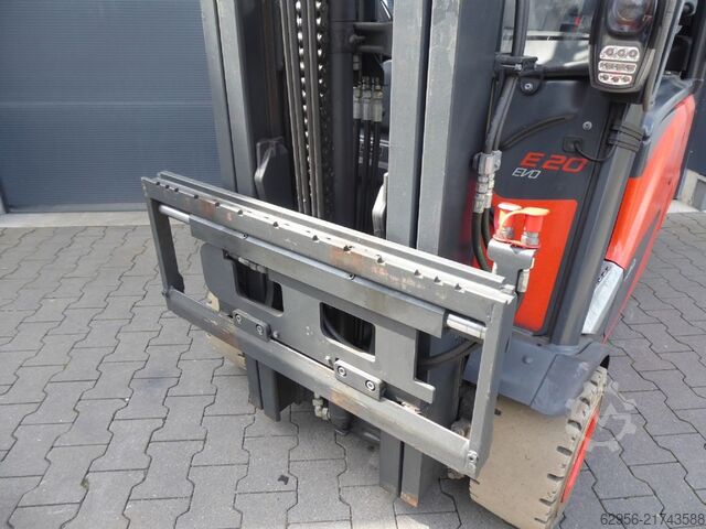 Electric 4-wheel forklift Linde E20PH-02