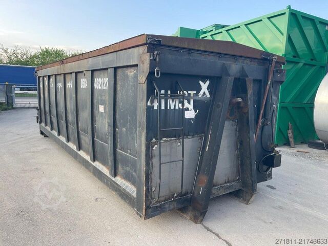 Roll-off container  CONTAINER SCARRABILE USATO CON COPERCHIO
