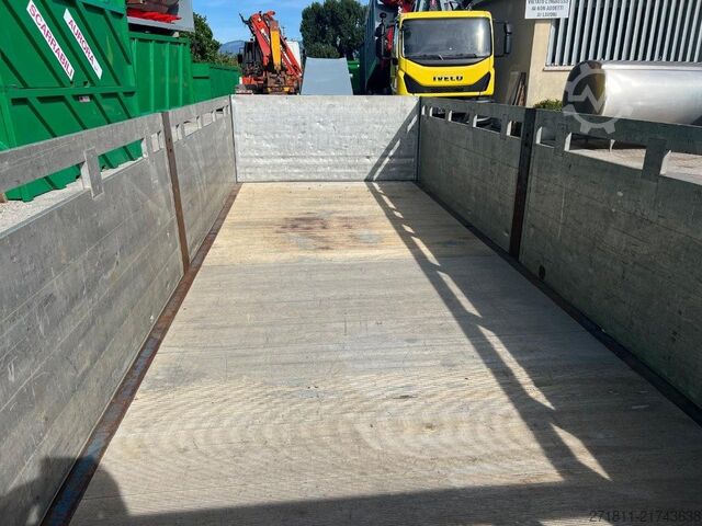Roll-off container CONTAINER SCARRABILE USATO A PIANALE CON SPONDE