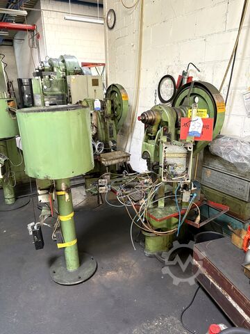 Eccentric press + feed hopper BERRENBERG EPT