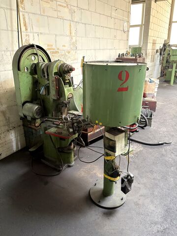 Eccentric press + feed hopper BERRENBERG EPT