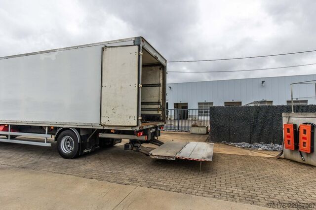Koffer RENAULT D19 280 DTI+DHOLLANDIA 2T.