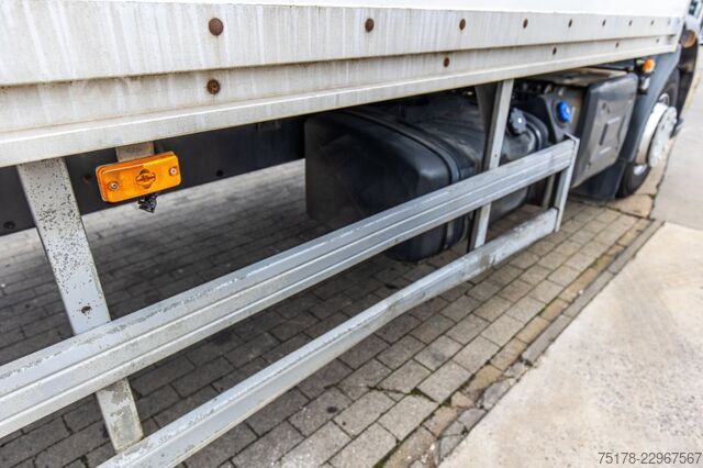 Koffer RENAULT D19 280 DTI+DHOLLANDIA 2T.