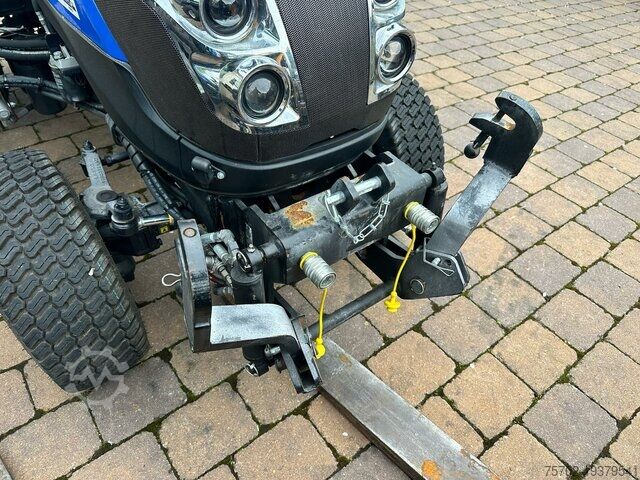 Traktor New Holland /Solis H26 HST Kabine+Fronthydraulik