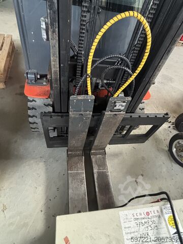 Electric - 4 wheels Toyota 8FBMT30