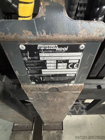 Electric - 4 wheels Toyota 8FBMT30