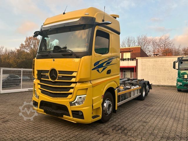Roll-off tipper truck MERCEDES-BENZ 2545 Actros MEILLER Abroller 6x2