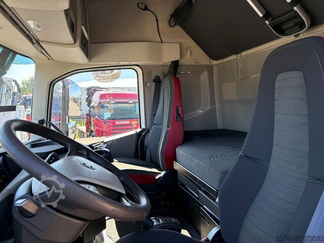 Hook arm system Volvo FH + HAAKARM SYSTEEM + AFDEKNETTEN + SMART TACHO