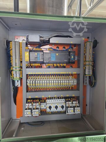 Radial drilling machine CEGIELSKI WRA 632