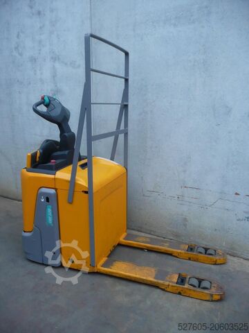 Pallet truck Jungheinrich ERE 120 FRUTERA