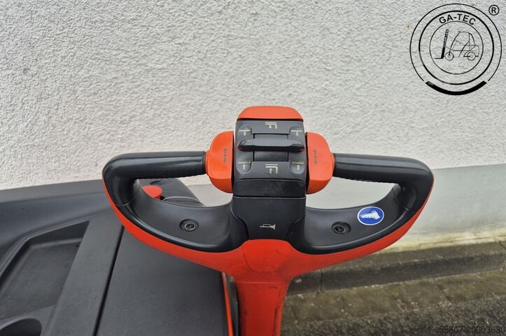 Pallet stacker Linde L14i