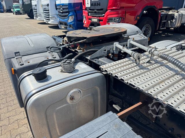 Standard SZM MAN 18.470 LX  TGS Hydraulik Walkingfloor & Kipper