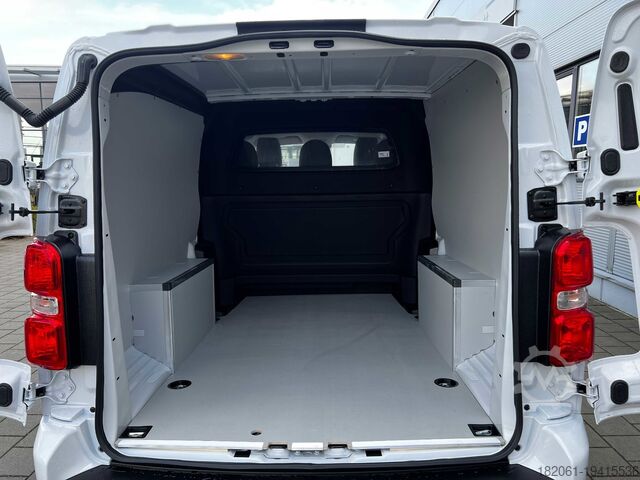 Minibus FIAT Scudo Multicab L3 180 AT, Connect+Works,LR Boden