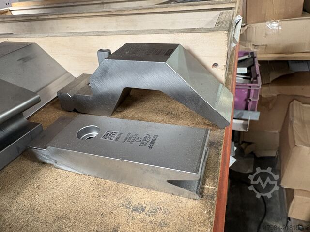 Electromechanical press brake TRUMPF TRUBEND 7036
