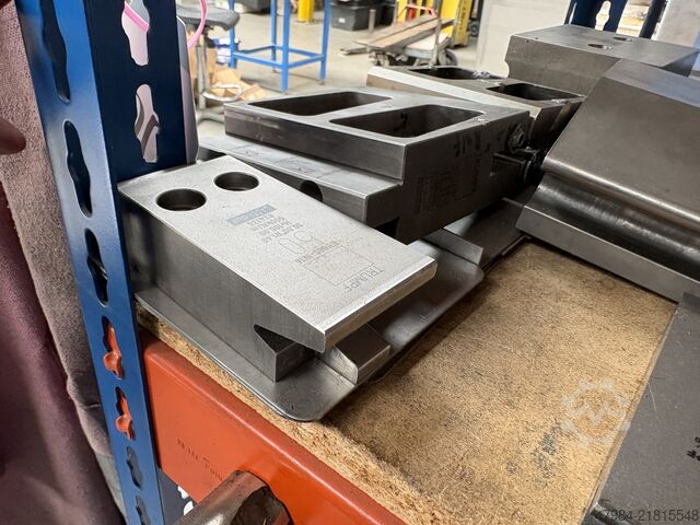 Electromechanical press brake TRUMPF TRUBEND 7036