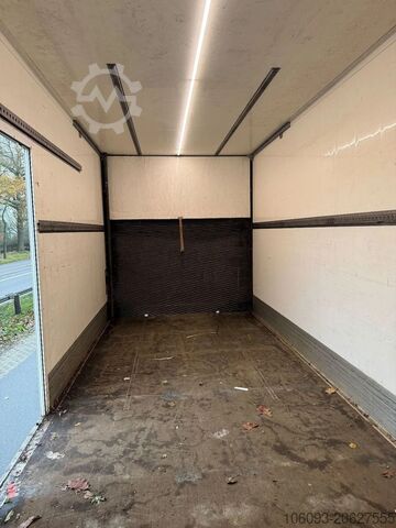 Suitcase MAN TGL 8.180 Bakwagen