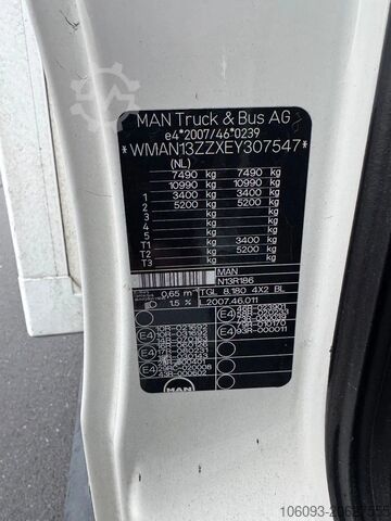 Suitcase MAN TGL 8.180 Bakwagen