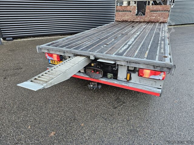 Crane truck MAN TGL 12.220 / HIAB CRANE / MACHINE TRANSPORT